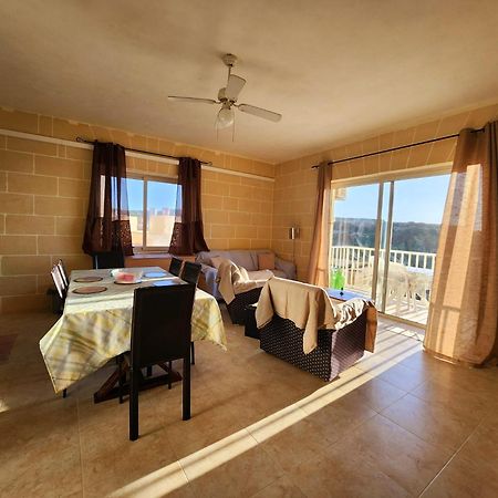 Palm Court Apartment Xlendi Kültér fotó